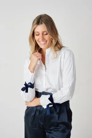 Hanna Edwards - Signature Pleated Sleeve Shirt With Velvet Ribbon Detail Winter White