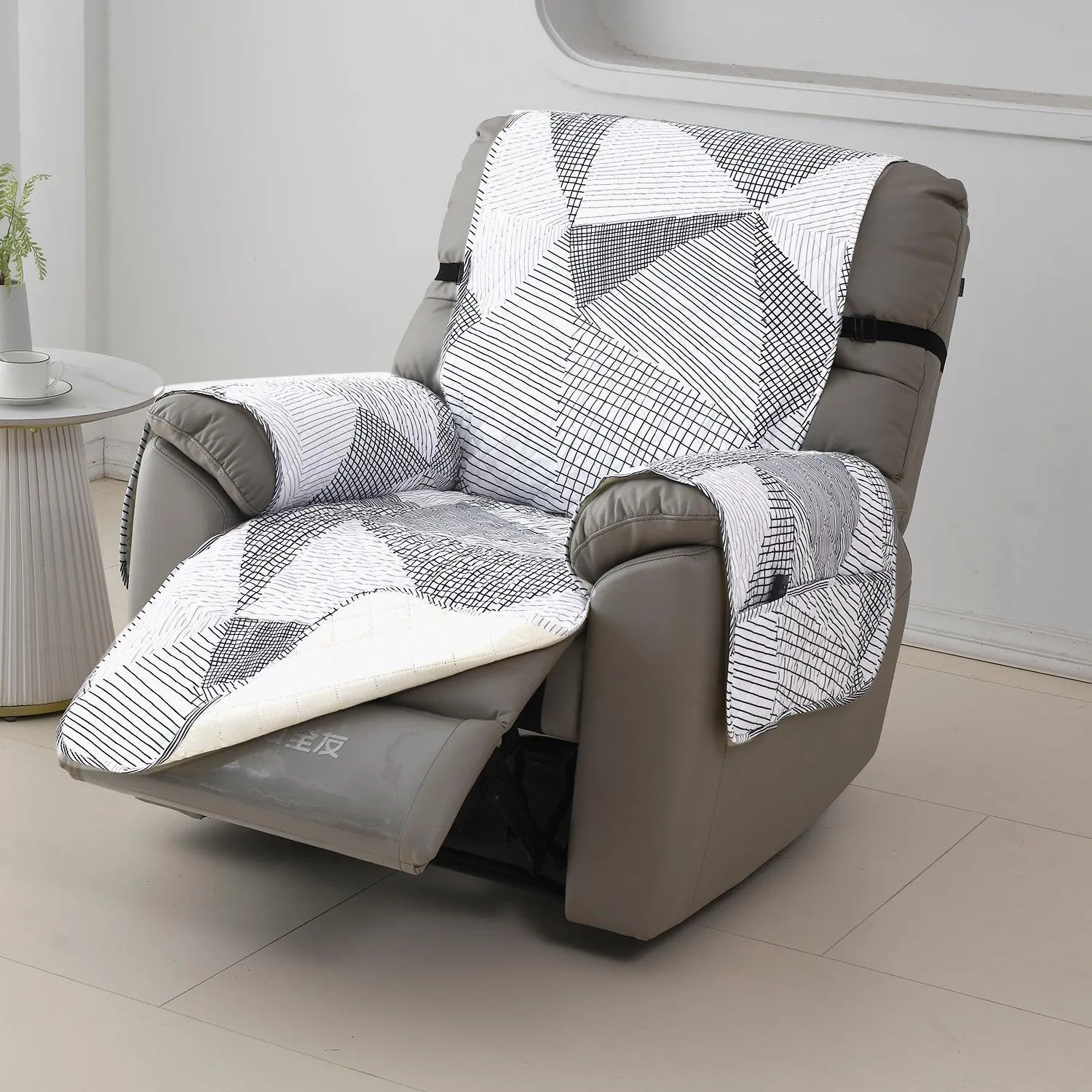 Quilted Recliner Water Repellent & Waterproof Cover for Small / Large - Snow White Black Geometry