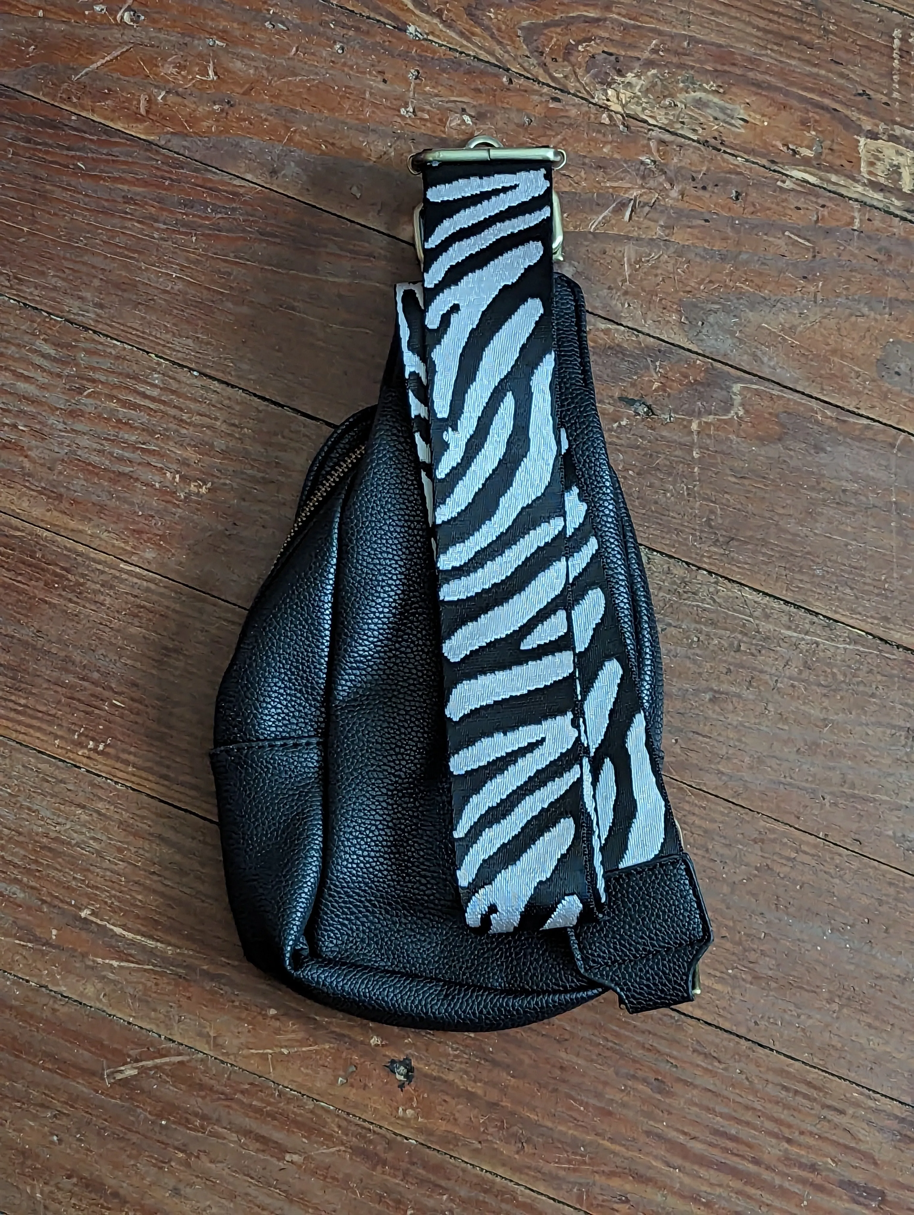 Zeb Black Sling Bag